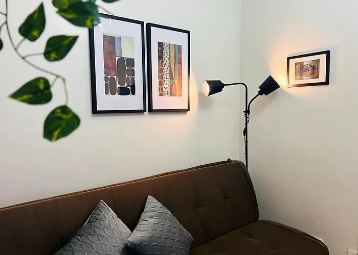 Citispace 1br Condotel At Fame Residences #fm28b 아파트 *
